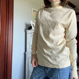 Lacoste Beige Sweatshirt with Green Emblem